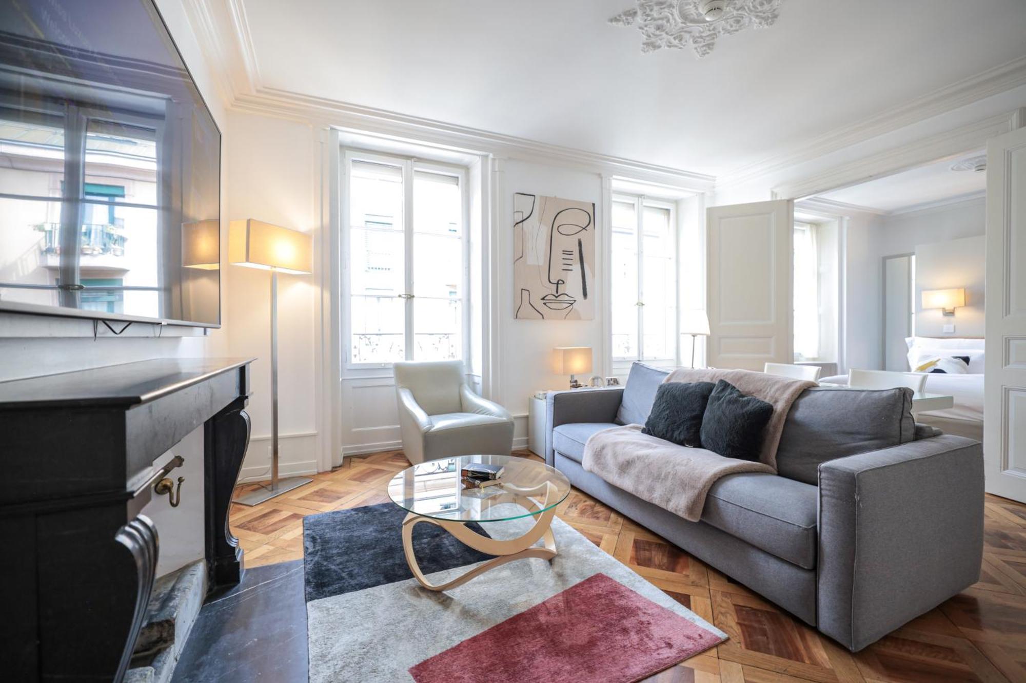 Superior One-Bedroom Apartment Air-conditioned 50 sqm